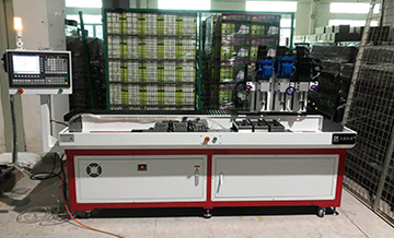 為什么企業(yè)都喜歡使用自動(dòng)鉆孔機(jī)？